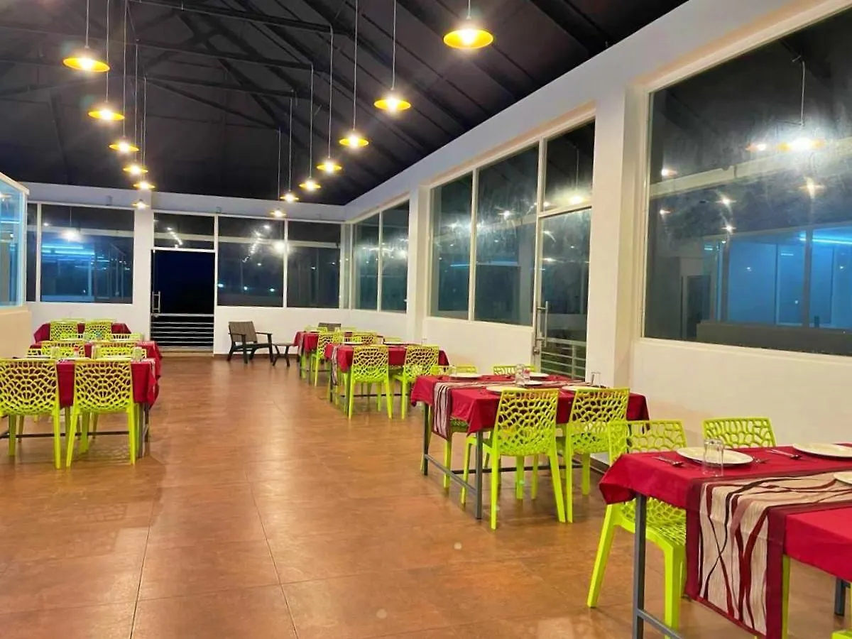 Firefly Resort Kanthalloor